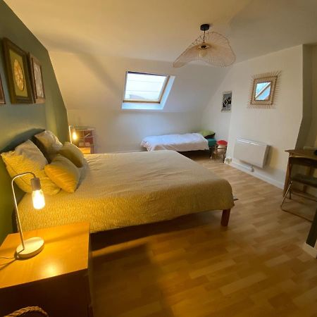 Gite A Bon Port Abbeville 5 Personnes Exteriör bild